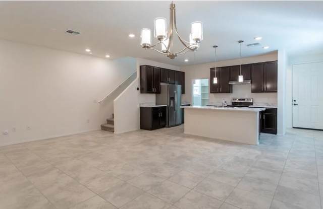 Beautiful 4 bedroom 2.5 bath home photos photos