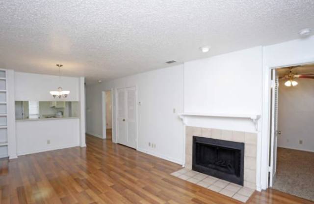 13121 NW Military Hwy, #610 photos photos