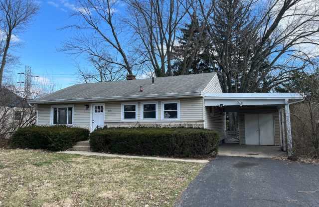 **BEAUTIFULLY REMODELED 3-BEDROOM/1.5 BATH HOUSE IN NORTH COLUMBUS!!** photos photos
