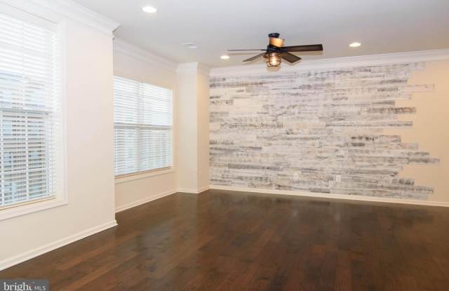 23478 BELVOIR WOODS TER Gallery 4