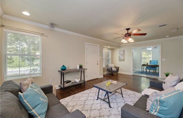 5501 Avenue F - 5501 Avenue H, Austin, TX 78751