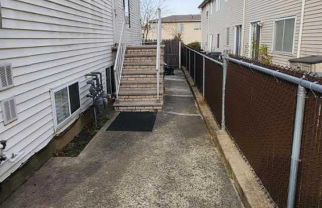 54 Essex Drive Gallery 2