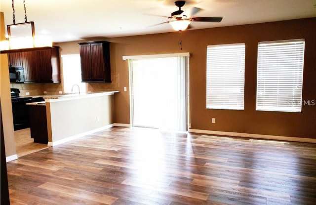 267 WHITE DOGWOOD LANE Gallery 4