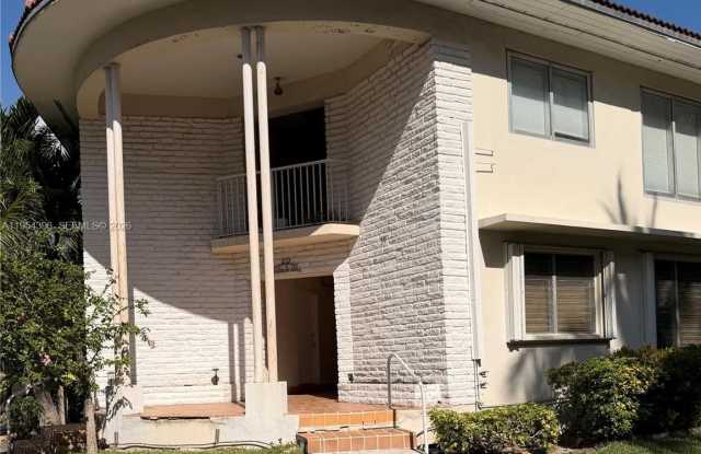 50 Park Dr photos photos