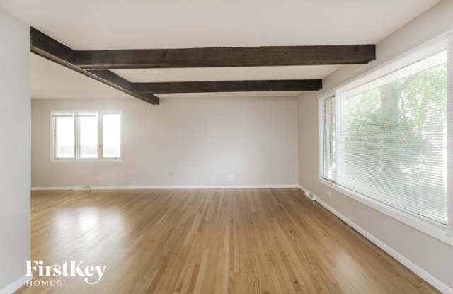 17056 Kimbark Avenue Gallery 3