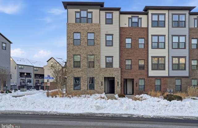 13252 WOODLAND PARK Road photos photos