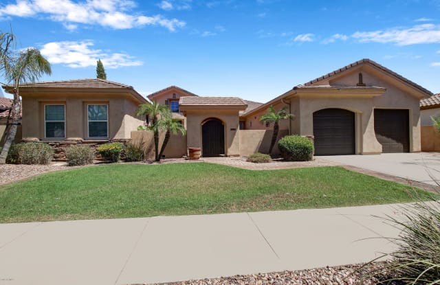 754 W JUNIPER Lane - 754 W Juniper Ln, Litchfield Park, AZ 85340