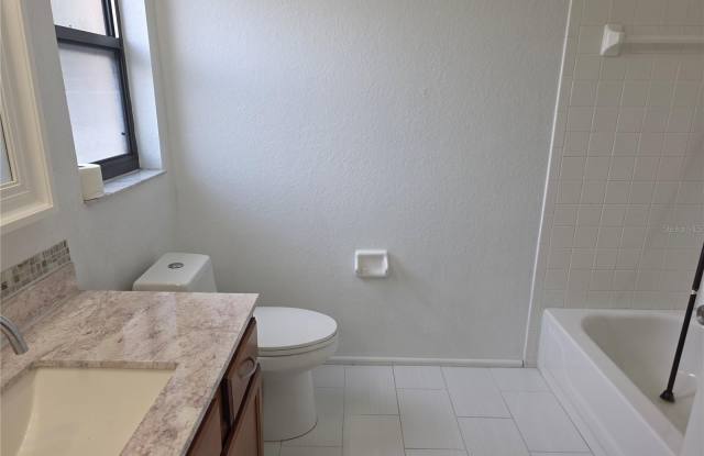 7867 SUGAR BEND Drive Gallery 3
