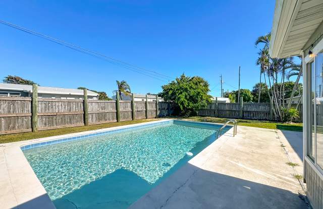 113 Southeast 1st Street photos photos