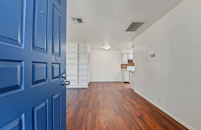 Two Primary Suites + Oversized Patio | Convenient West Valley Location Gallery 4