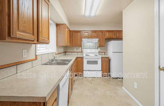 205 East Boise Avenue - 205 East Boise Avenue, Coeur d'Alene, ID 83814