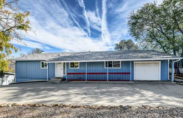 4 bedroom 2 bathroom home for rent in Prescott - 2375 Shinnery Lane, Prescott, AZ 86301