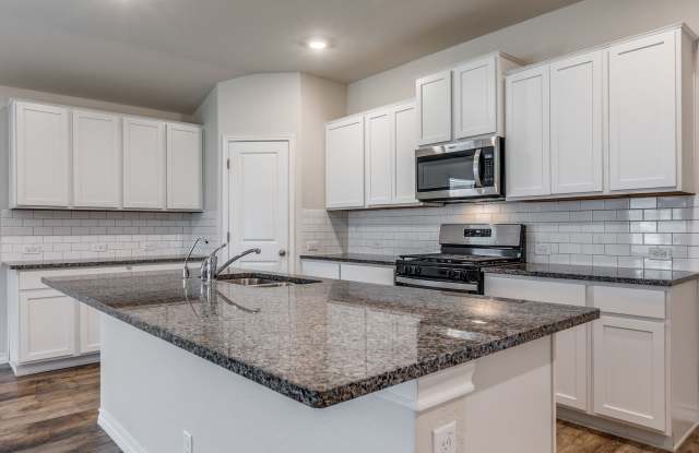 Beautiful 4- Bedroom One Story Home in Riverstone at Westpoint Gallery 4