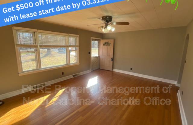 678 Hillsborough Rd photos photos