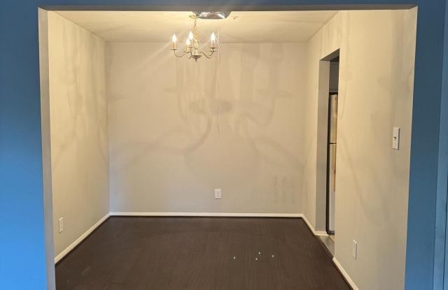 7907 BADENLOCH WAY Gallery 4