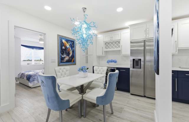 3520 S Ocean Boulevard Gallery 3