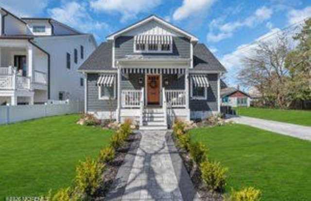 111 Sanborn Avenue photos photos