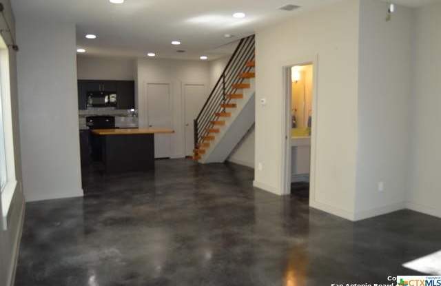 714 N Cherry Street Gallery 2