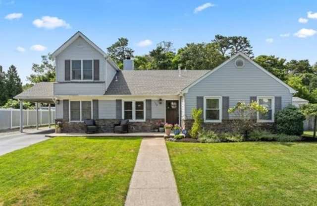 Spacious 3BR House in Toms River photos photos Spacious 3BR House in Toms River photos photos