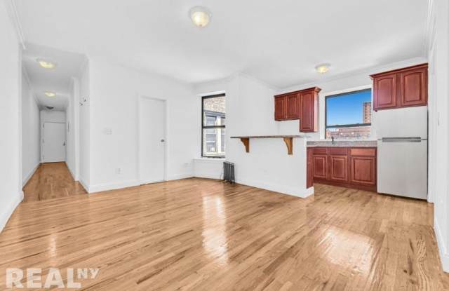 142 South 9th Street - 142 South 9th Street, Brooklyn, NY 11211