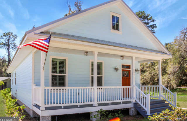 905 Wayne Street photos photos