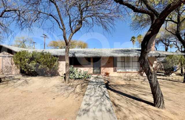 5427 East Eastland Street - 5427 East Eastland Street, Tucson, AZ 85711