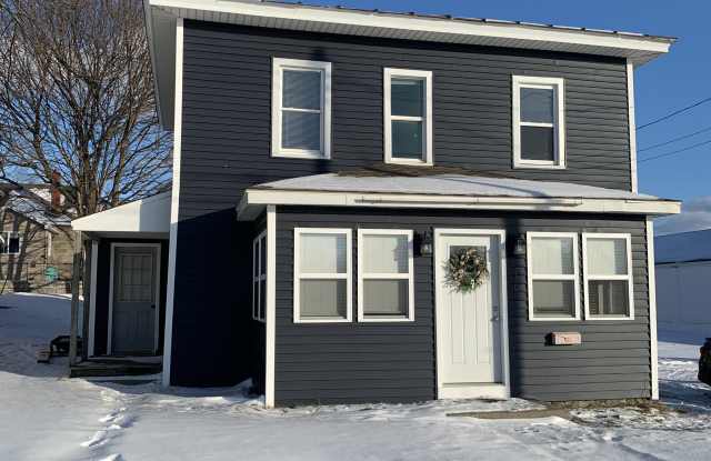 720 North Lafayette Street - 2 - 720 North Lafayette Street, Greenville, MI 48838