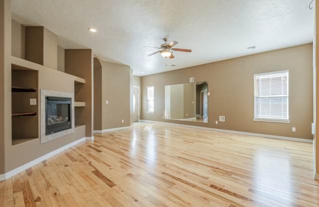 461 Chatfield Drive Gallery 4