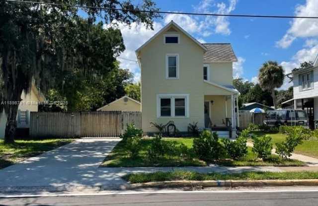 830 S BEACH STREET - 830 South Beach Street, Daytona Beach, FL 32114 830 S BEACH STREET - 830 South Beach Street, Daytona Beach, FL 32114