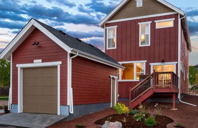 3 Bed plus office Luxury Model Home on Westside Gallery 3