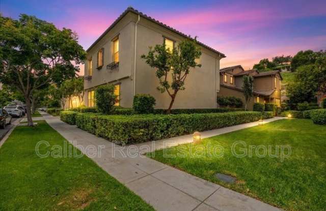 35 Lomada Gallery 2