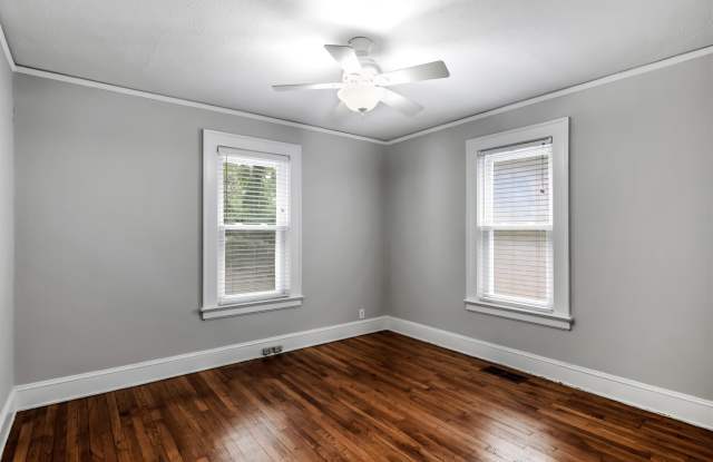 1724 Virginia Avenue Gallery 3
