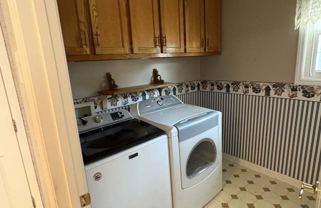 886 Castlewood Dr - 886 Castlewood Drive, Red Hill, SC 29526