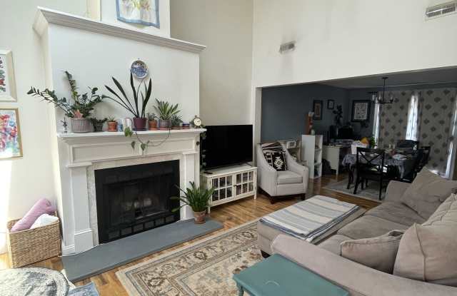 2514 Boston Post Road Gallery 2