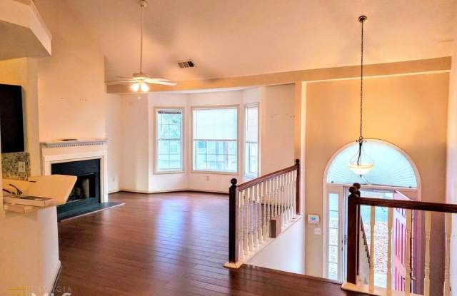 2094 Sugar Creek Falls Dr Gallery 3