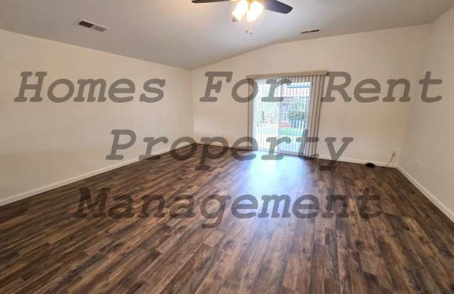 Beautiful 3 Bedroom 2 Bath Home Gallery 3