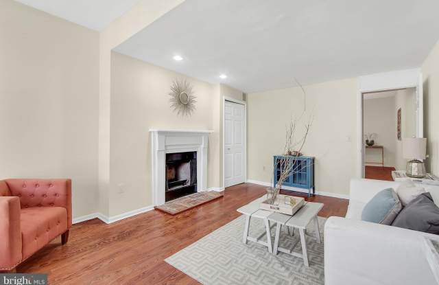 1029 S HANOVER STREET photos photos