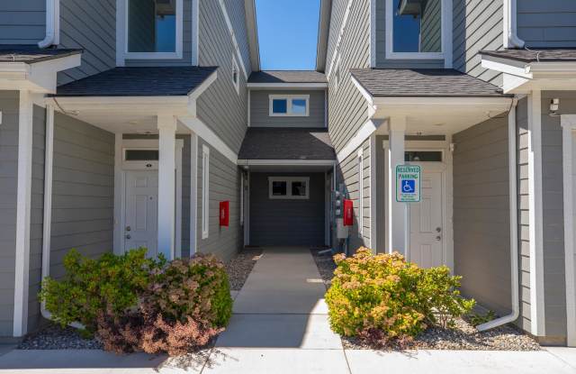 The Brix Apartments Gallery 4