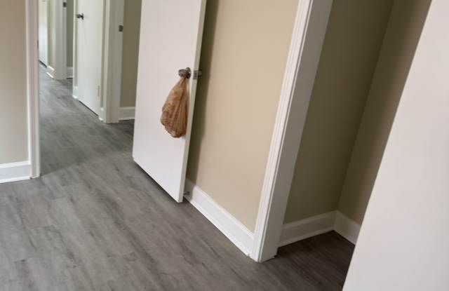 1113 Randolph St - 1113 Randolph Street, Vicksburg, MS 39183 1113 Randolph St - 1113 Randolph Street, Vicksburg, MS 39183