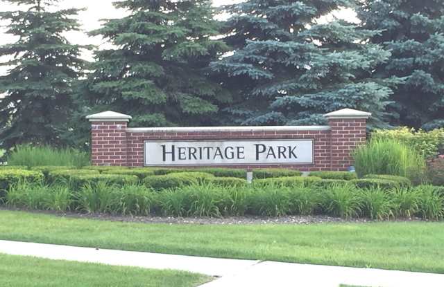 2804 NEUBAUER Circle Gallery 2