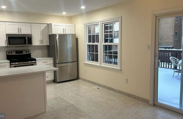 3339 BEAVERWOOD LANE photos photos