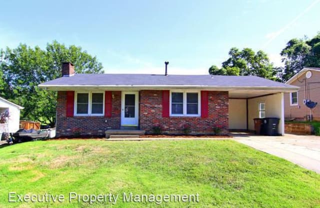 1730 New Madrid - 1730 New Madrid Street, Cape Girardeau, MO 63701