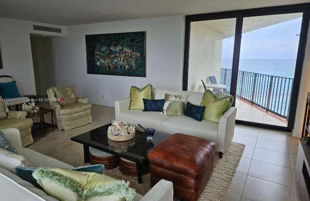 5420 N Ocean Dr photos photos