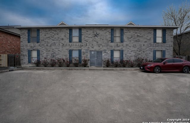 7568 WINDSOR OAKS - 7568 Windsor Oaks, Bexar County, TX 78239