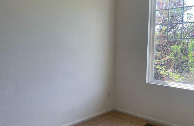 3 bedroom, 2 bathroom single family house in Aurora - 20461 East Duke Drive, Aurora, CO 80013