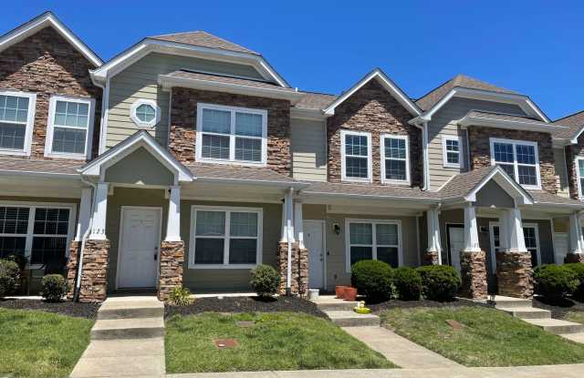 Beautiful Goodlettsville Condo Rental – 2 Bed, 2.5 Bath photos photos