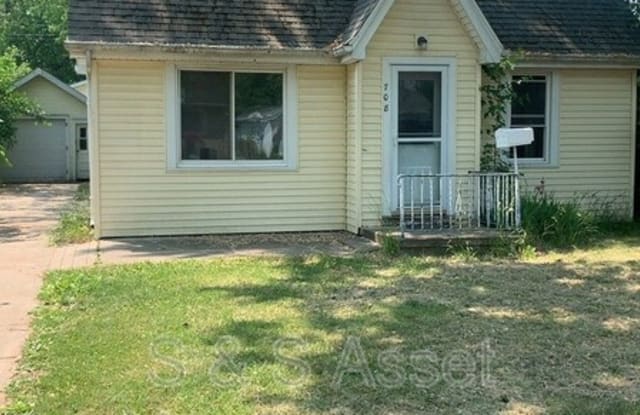 708 Fenton Avenue photos photos
