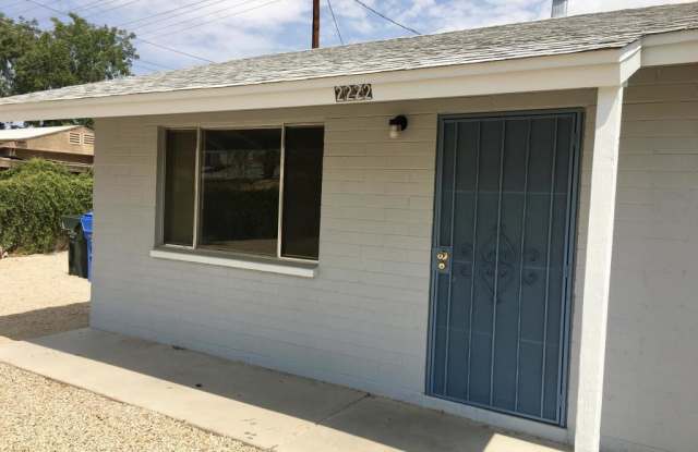 2222 W Morten Avenue Gallery 2