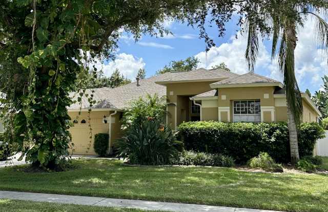 1405 West River Court photos photos