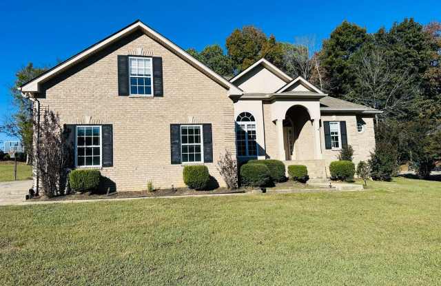 G TEAM - FOR LEASE- 3 BED 2 BATH Gallery 1